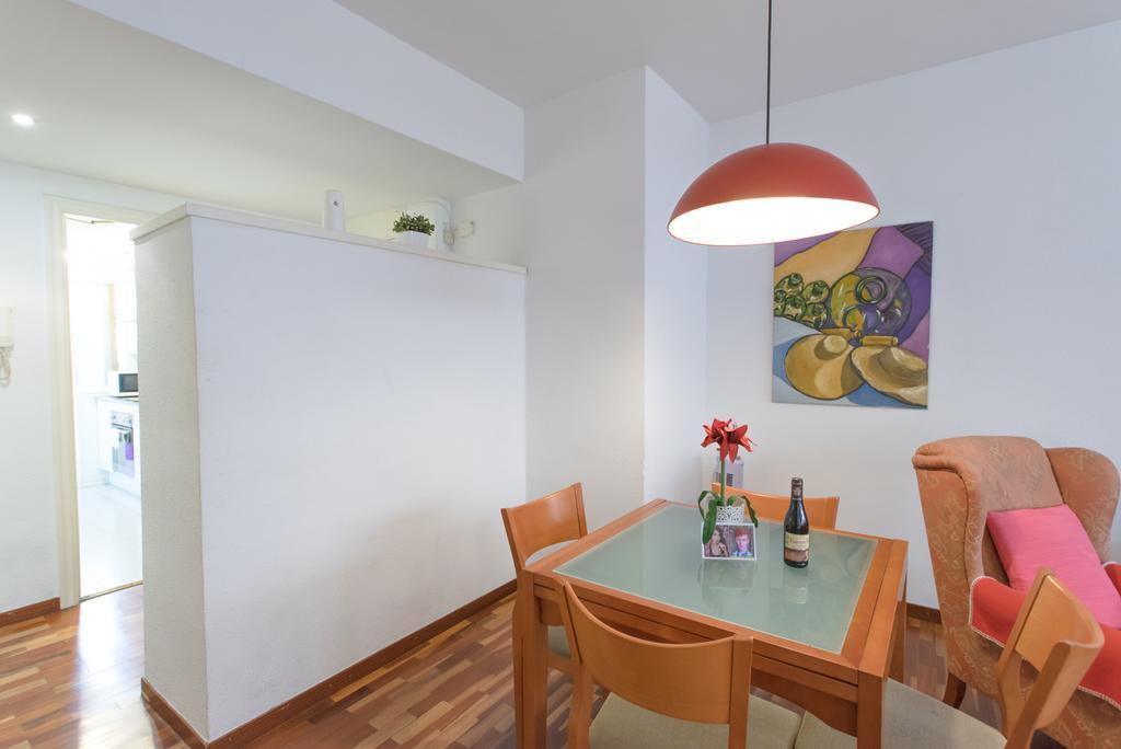 Sweet Bcn Apartments Барселона Экстерьер фото