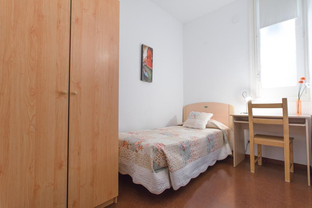 Sweet Bcn Apartments Барселона Экстерьер фото